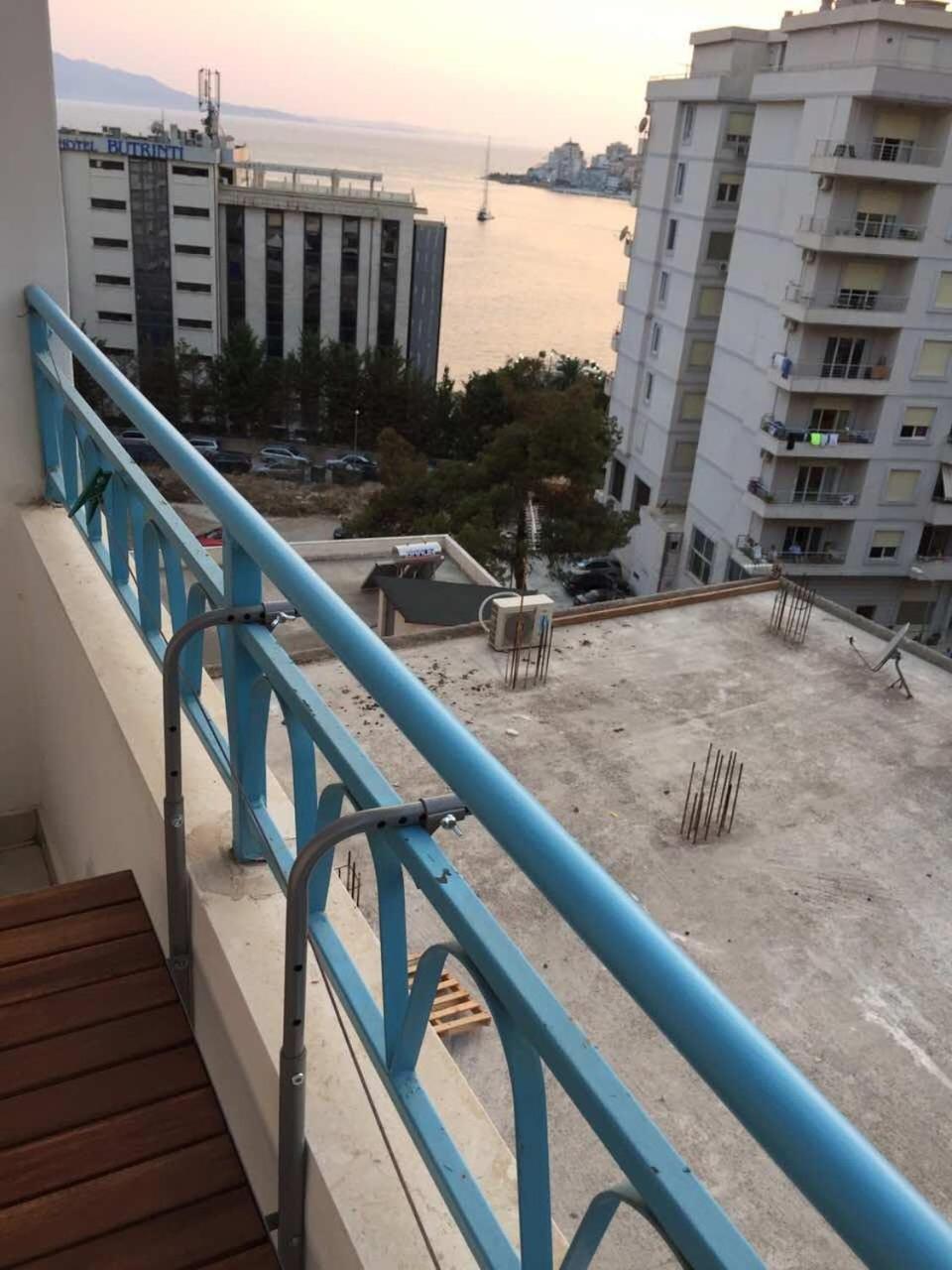 Tulipani Apartments Near Promenade Saranda Kültér fotó